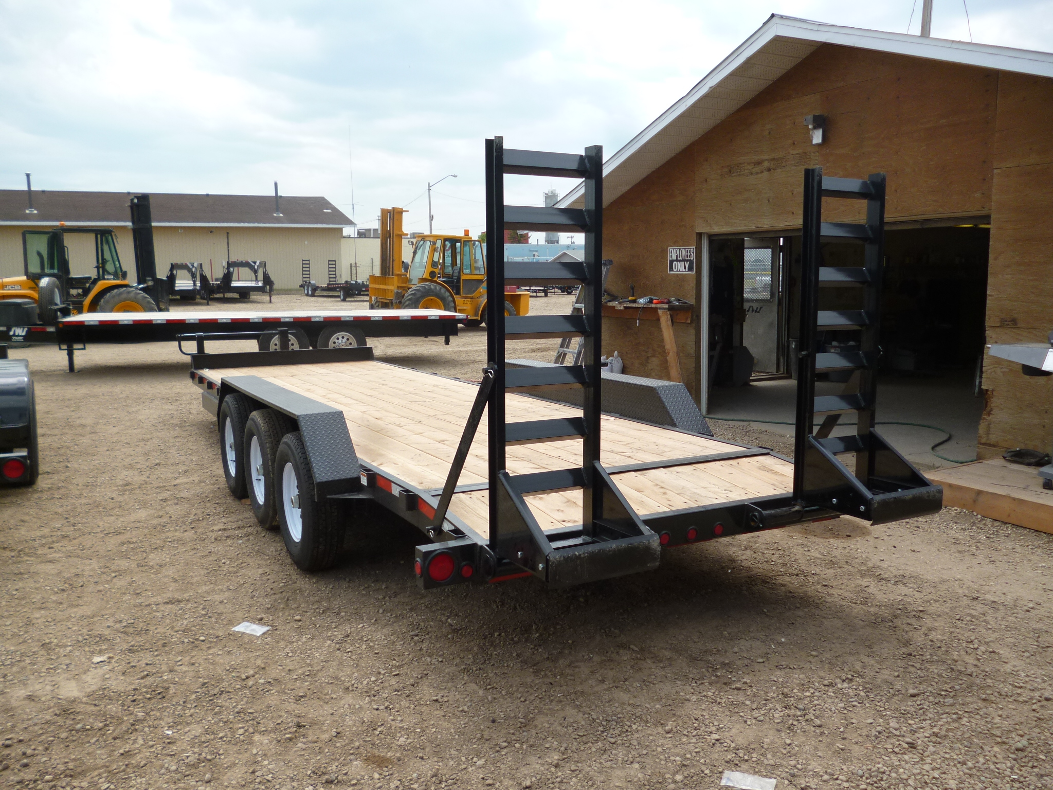 2020 24′ (3)7K HEAVY DUTY EQUIPMENT-CONSTRUCTION-CAR HAULER STYLE